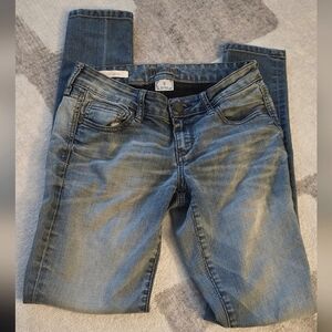 Decree Women's Ankle Skinny Jegging